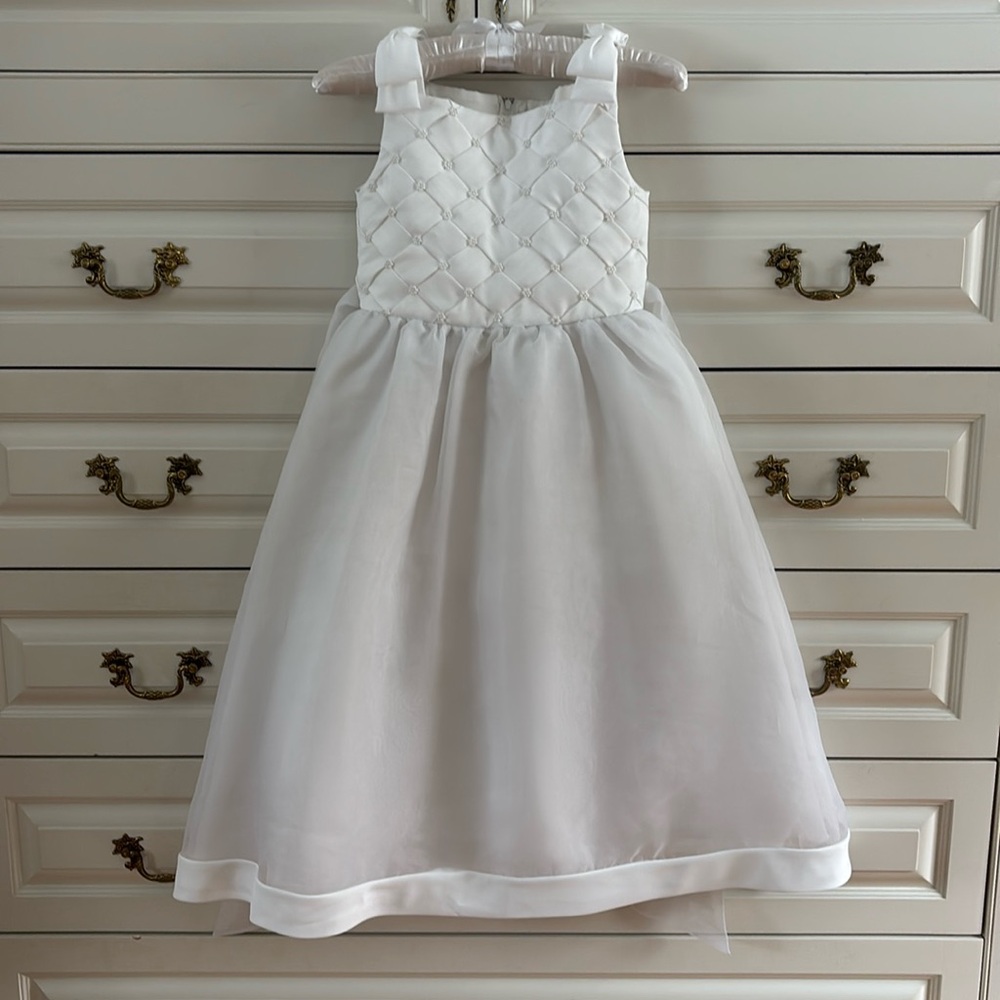 Girls while communion dress size 8